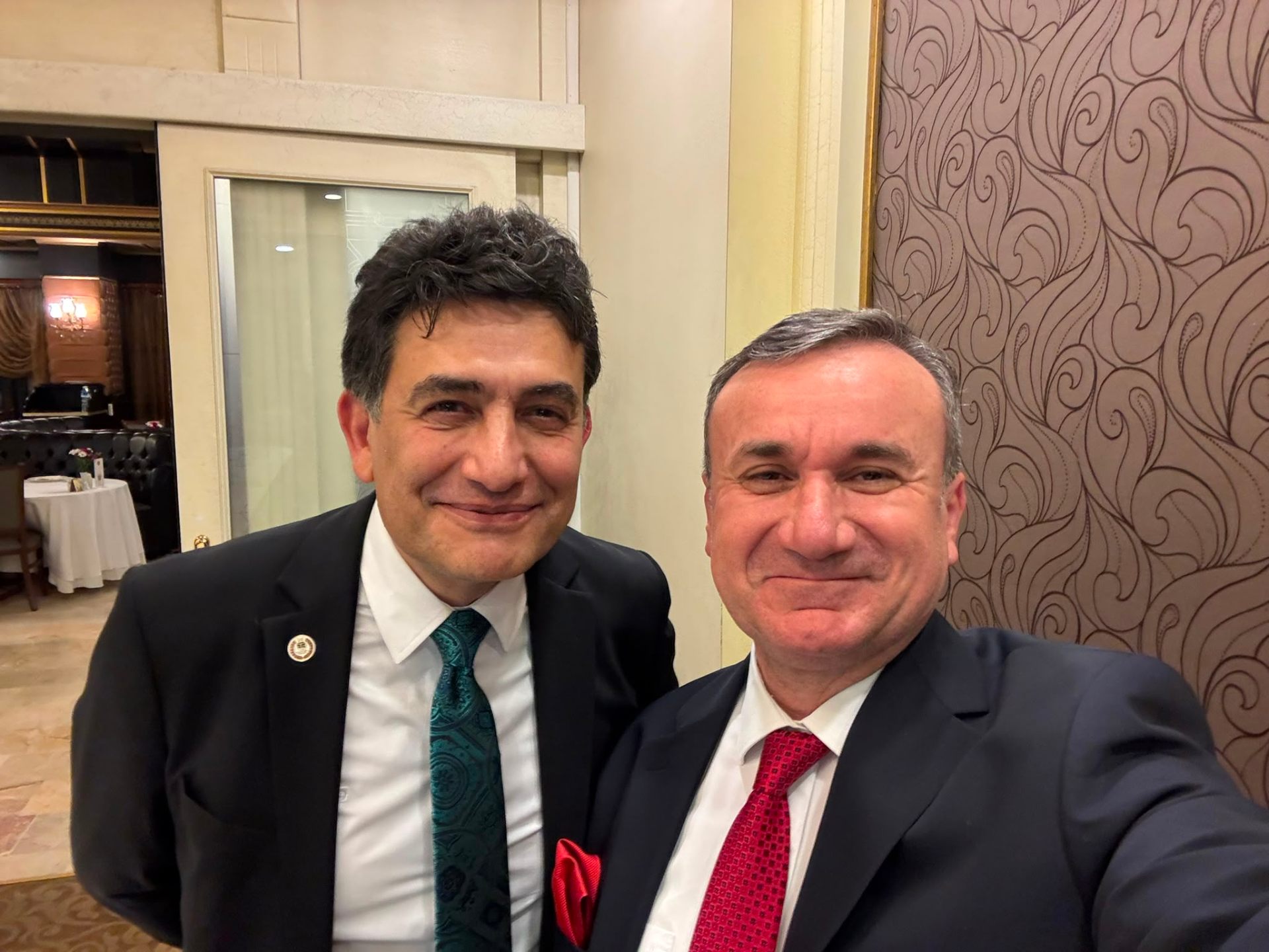 Avukat Hakları Grubu Sözcüsü Av. M. Turgay Bilge ile birlikte